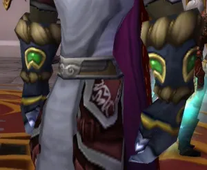Vengeful Gladiator's Kodohide Gloves — screenshot 1