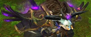 Merciless Gladiator's Wyrmhide Spaulders — screenshot 1