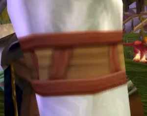 Scraggy Leather Bracers — screenshot 1
