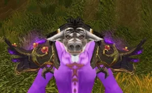 Merciless Gladiator's Wyrmhide Spaulders — screenshot 2