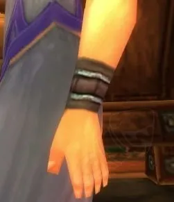 Hardened Leather Bracers — screenshot 1